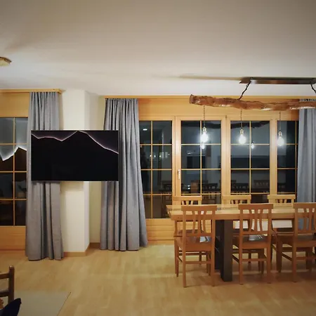 Vidolica Mountain 公寓