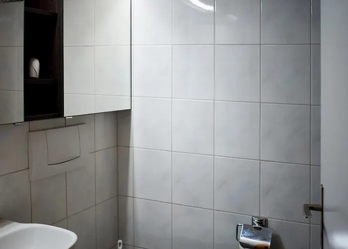 Vidolica Mountain * 劳特布龙嫩